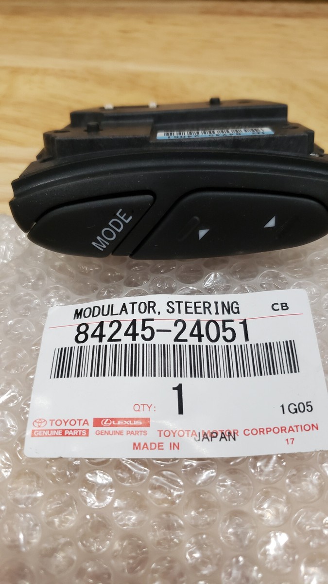 NEW GENUINE 2002-2010 LEXUS SC430 STEERING WHEEL MODULATOR SWITCH