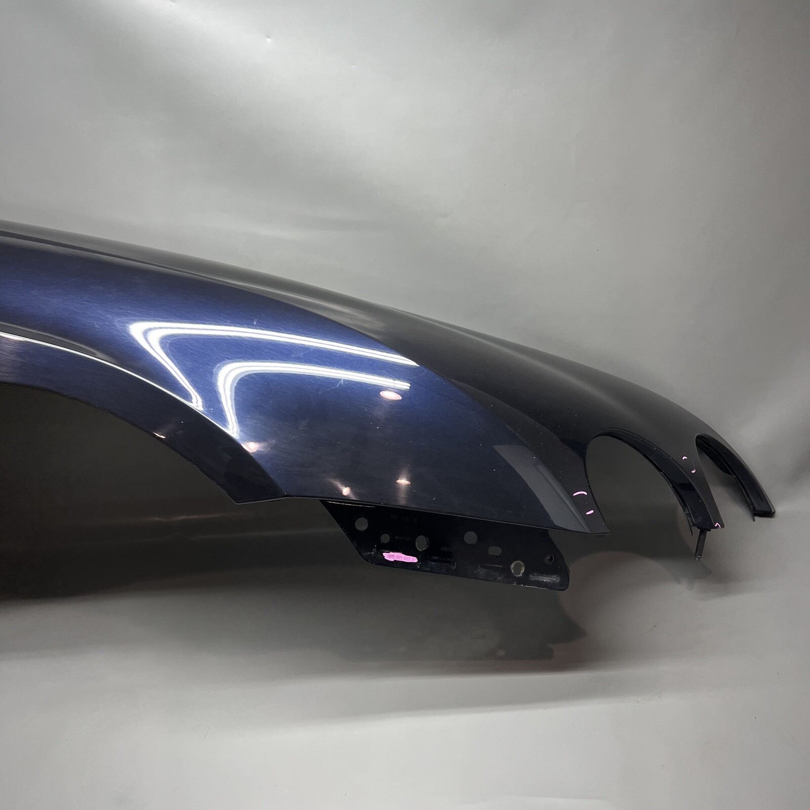 BENTLEY GT GTC SPEED FENDER RIGHT PASSENGER 2009 2010 2011 OEM 3W8821022Q