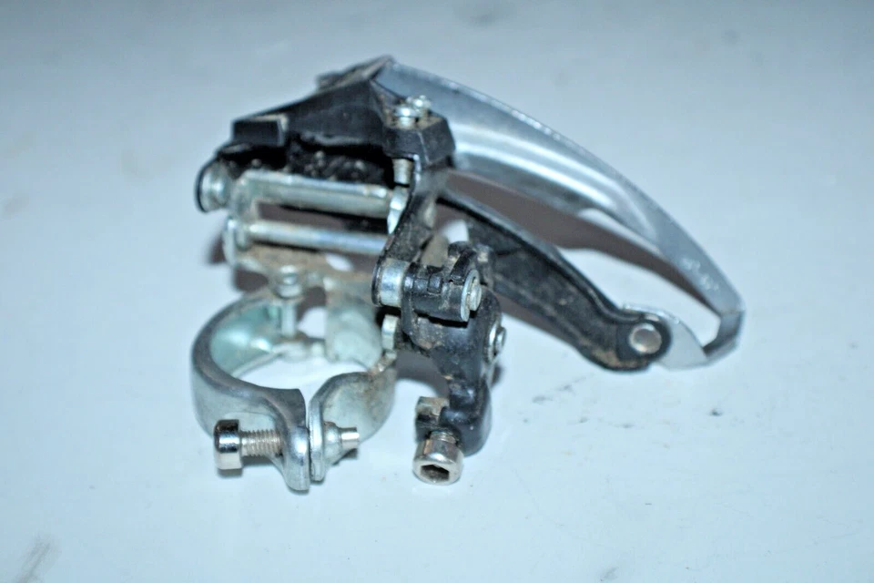 Desviador delantero triple Shimano Tourney 34,9 mm abrazadera FD-TY50 MTB EE. UU. Envío Foto 4 de 4