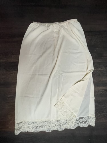 Underworks Snip-A-Length Pettipants Culotte Slip Bloomers Split Skirt Small-Beige at Women's Clothing store