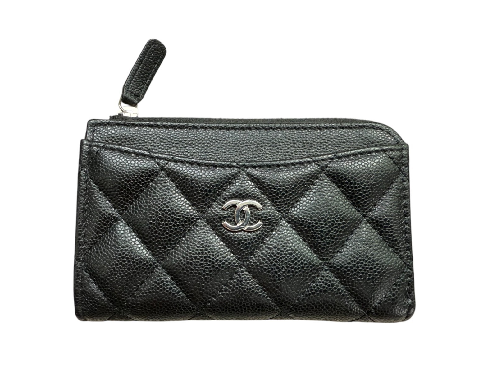 CHANEL Quilted CC Zip Card Holder in Classic Caviar Leather