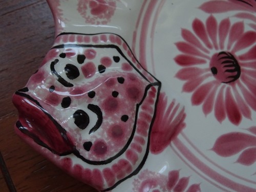 VINTAGE 6 AMAZING FISH PLATES CERAMIC HENRIOT QUIMPER FRANCE COLOR PINK - Picture 10 of 14