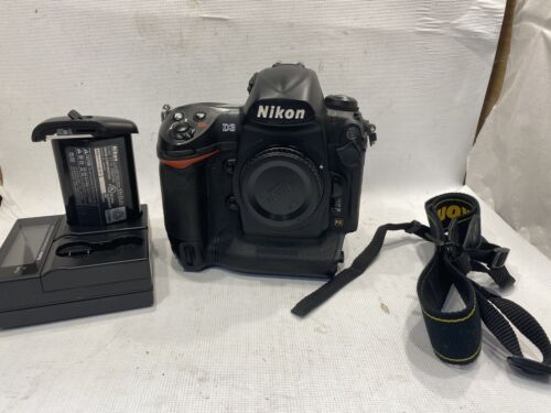 Nikon D3 12.1MP Digital SLR Camera Body Only 28,066 Count W/ Battery & charger