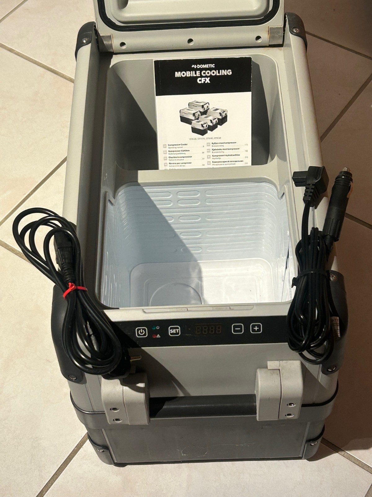 Kühlbox 12v/230v Kompressor Dometic CFX-28