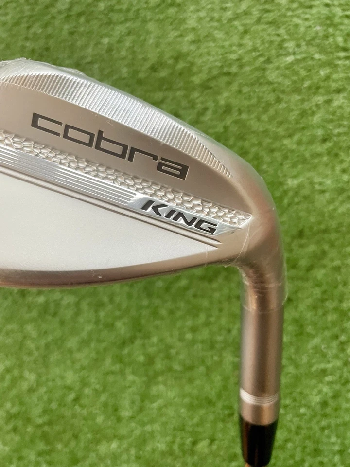 Cobra King Silver Gap Wedge 48 8V Wedge Flex Right Handed Mens Golf Club - Image 2 of 4