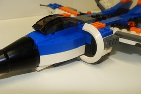 LEGO CREATOR: Thunder Wings (31008), complete and in good condition
