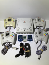 SEGA Dreamcast Console Bundle w/ 4 Controllers, 3 VMUs, Cables Tested / Working
