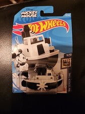 Hot Wheels HW Screen Time Mickey Mouse Disney Steamboat 9/10 Free Shipping Read