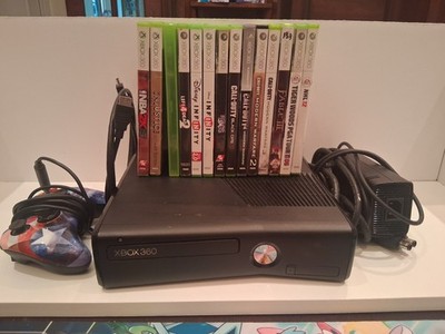 Microsoft Xbox 360 S 4GB Console Bundle W/ 14 games - Black (1439)