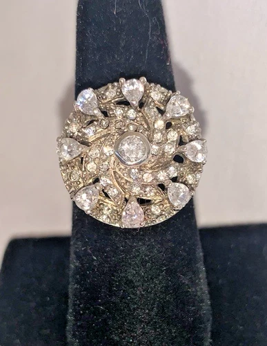Vintage Costume Silver & Cubic Zirconia Cluster Ring - Marked 925 - Size 7