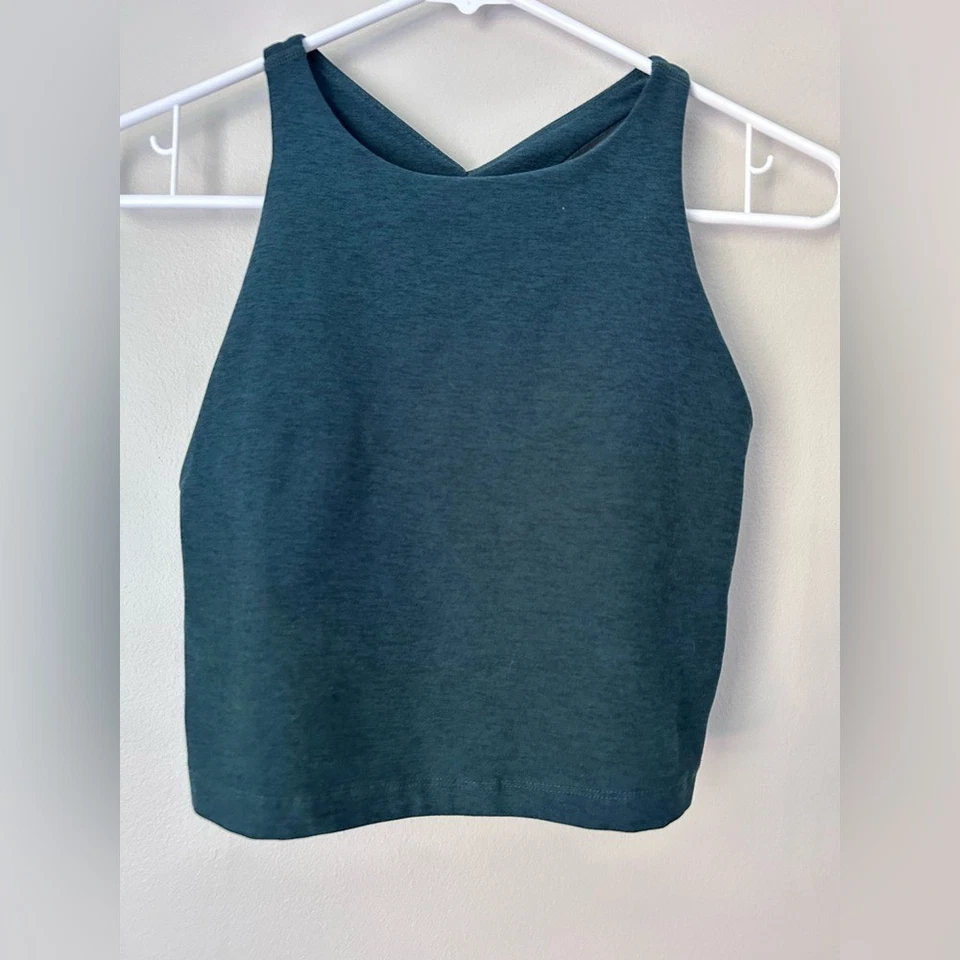 Sujetador deportivo Beyond Yoga verde bosque talla M Foto 3 de 4