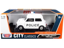 1961-67 Morris Mini Cooper (Rhd) Police Car White 1/18 Diecast By Motormax 79742