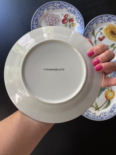 I Godinger & Co Salad Plates | Set of 4 Assorted Fruit Floral Motifs Amalfi Boho - Picture 13 of 15