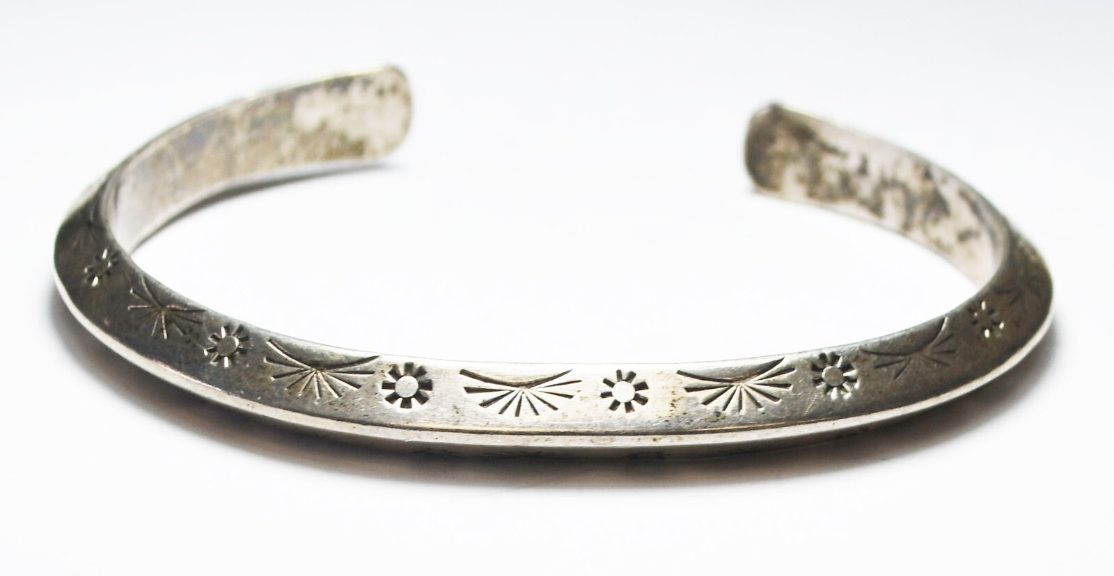 Sterling Signed Triangle Bar Solid Cuff Etched Ra… - image 1