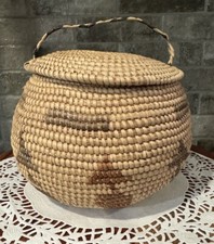 Vintage Hand Woven Basket w/ Tribal Designs Handle Lid Purse Tote