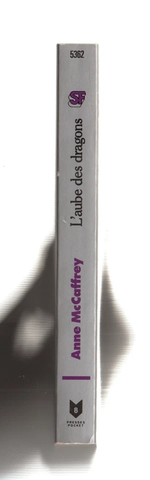 ANNE McCAFFREY   L'AUBE DES DRAGONS    PRESSES POCKET N°5362    1990 - Photo 2/3