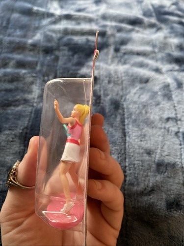 2021 Mattel Barbie Micro Collection 3 Zoll Tennispuppe - Bild 4 von 5