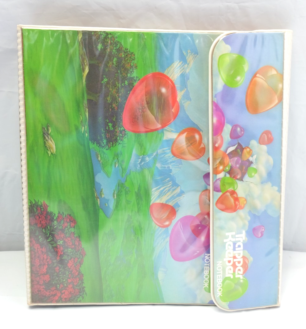 TRAPPER KEEPER Valley of Hearts Mead 3 Ring Binder + Folders