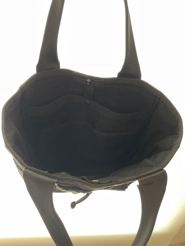 Sac fourre-tout noir briefing avec plusieurs poches et officiel pochette PC occasion