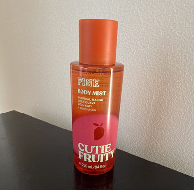 PINK Cutie Fruity Body Mist Tropical Mango Guava Kiwi 250ml 8.4 fl oz