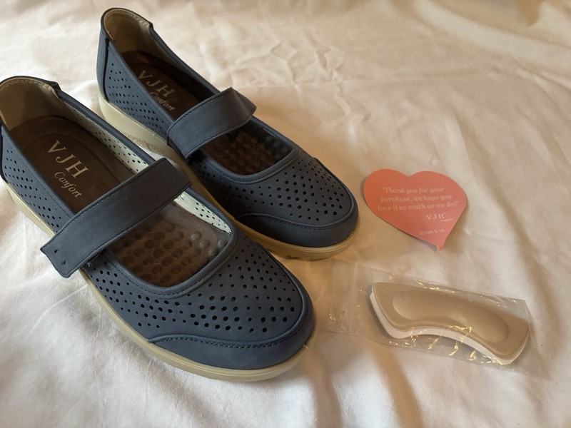 New VJH Comfort Blue Women's Adjustable Mary Jane Flexible Shoes, Flats Size 7.5