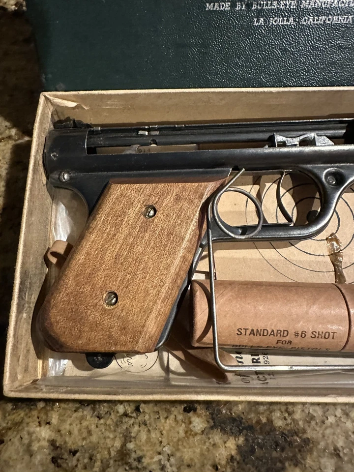 复古金属手柄大约 1937 年公牛眼锋枪手枪和盒子 #16 — 第 2/4 张图片