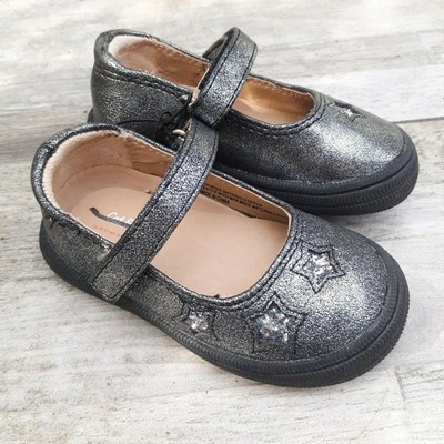 mary jane shoes size 4