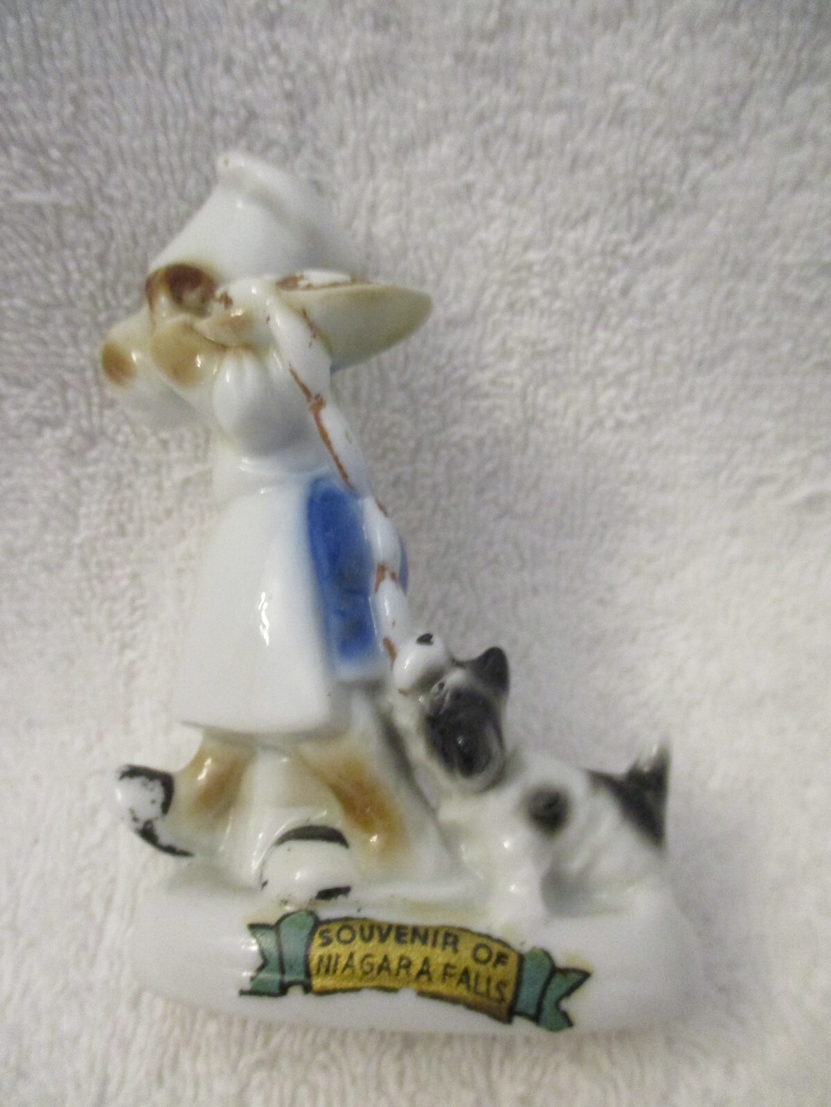 VTG Porcelain Figurine/Niagara Falls SouvenChef, Sausages, Dog