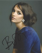 JODI BALFOUR SIGNED AUTHENTIC 'QUARRY' 8x10 PHOTO w/COA ACTRESS THE CROWN