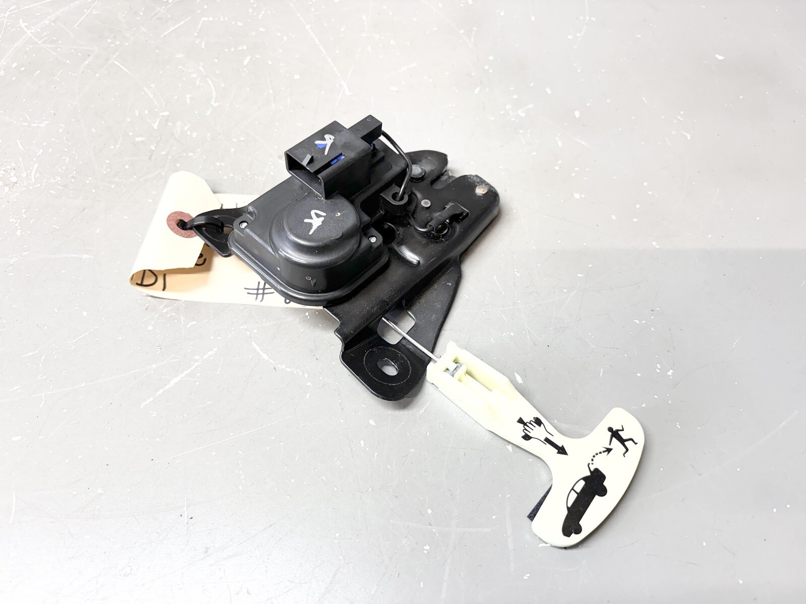 ⭐️2014-2021 MASERATI GHIBLI QUATTROPORTE TRUNK LID HATCH LOCK LATCH ACTUATOR OEM