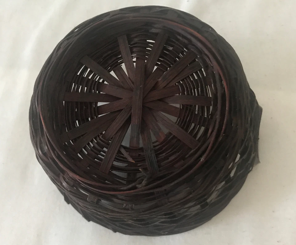 Round woven basket  -  dark brown  7-1/2” diameter by 4” high - Image 4 of 4