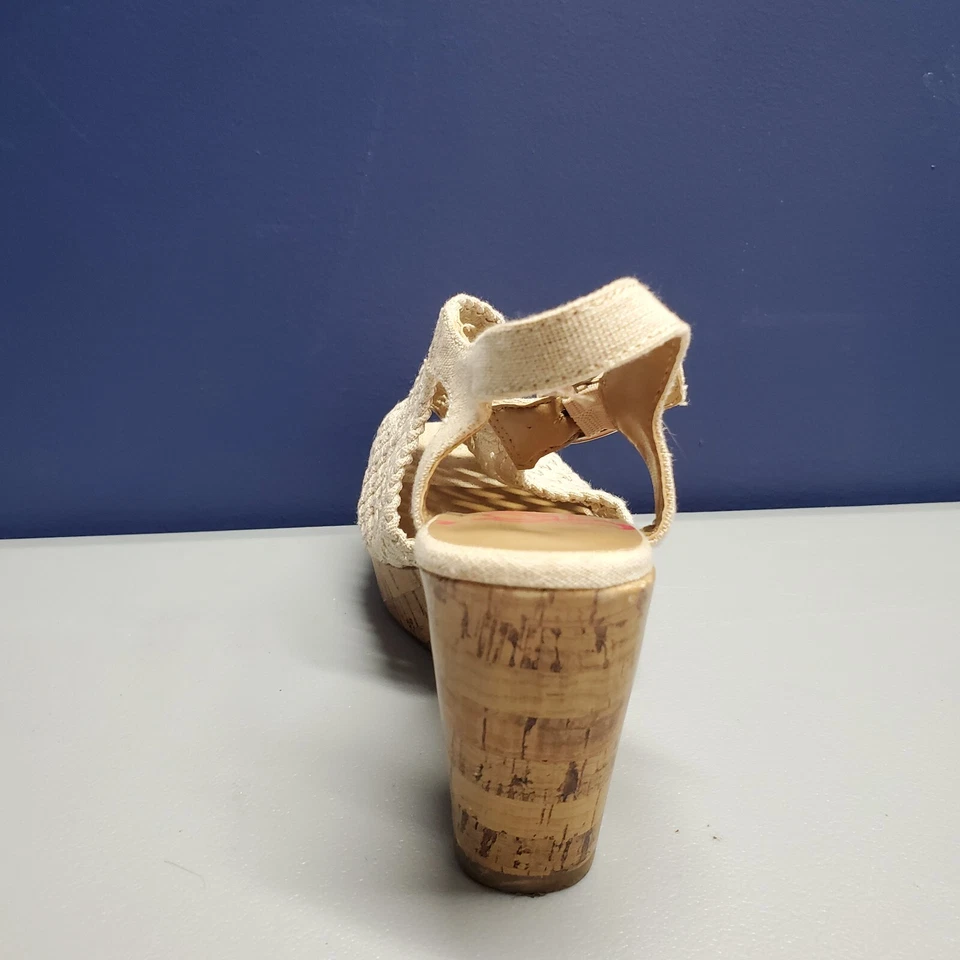 Sandalias de cuña Jellypop Adelie para mujer talla 6,5 M tostadas ganchillo cómodas con correa trasera Foto 3 de 4