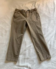 Dockers Mens pants 34x29 slim tapered beige, 5 pockets; 1 zipper pocket