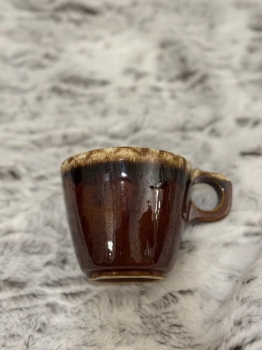 Mid - Century Vintage Hull Pottery Brown Drip Glaze 3.5” Coffee Mug