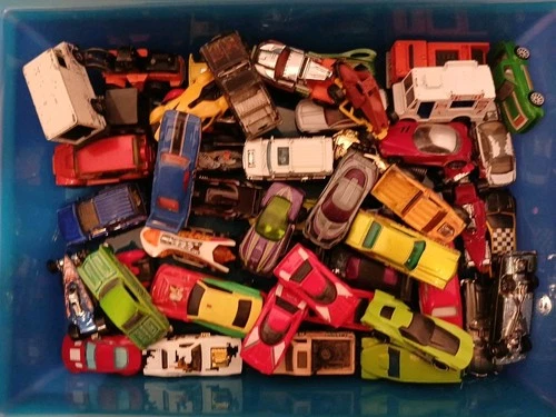 Hot Wheels Lot of 50 Vintage and Modern Vehicles B