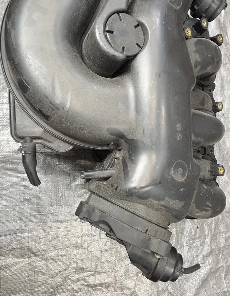 Colector de admisión de aire Nissan Máxima/Pathfinder 2016-2023 motor de 3,5 L 14010-4RA0A Foto 3 de 4