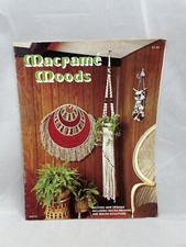 1976 Leisure Time Publishing Macrame Moods MM122 Macrame Pattern Book Vntg 12131