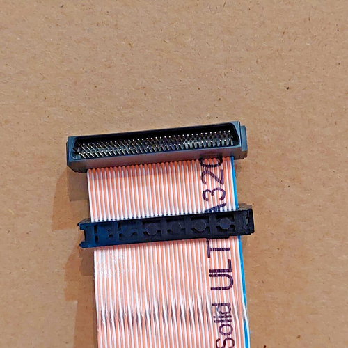 Ultra 320 SCSI Cable - 68 Pin M - 3 Plugs - Approx 56cm - 30AWG Amphenol Spectra - Picture 5 of 6