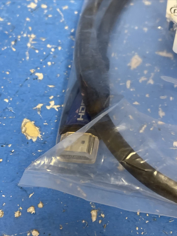 Crestron Certified CBL-HD-3 HDMI® Interface Cable - Image 3 of 4