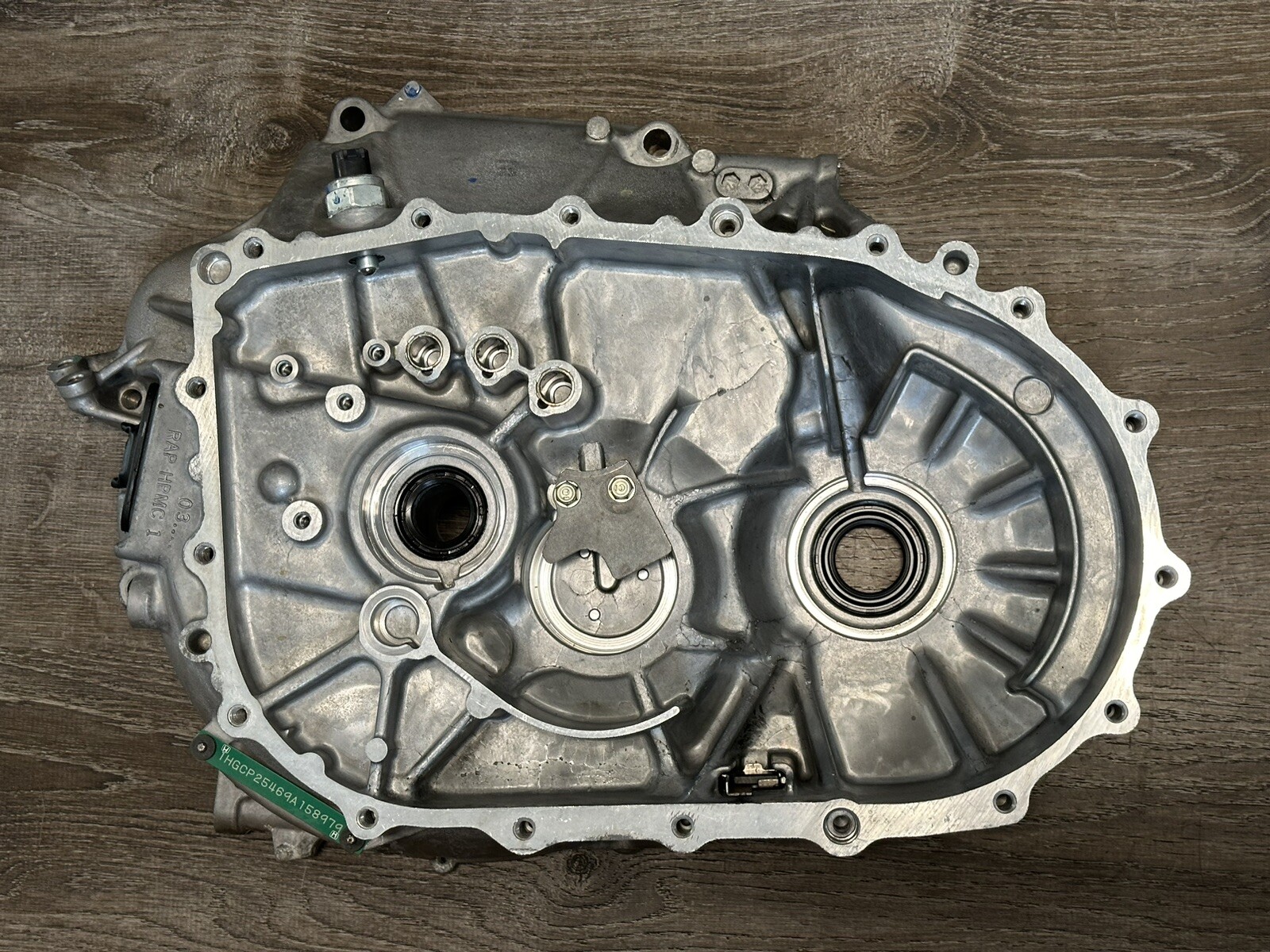 082012 Honda Accord K24 MANUAL Transmission Clutch Case Housing