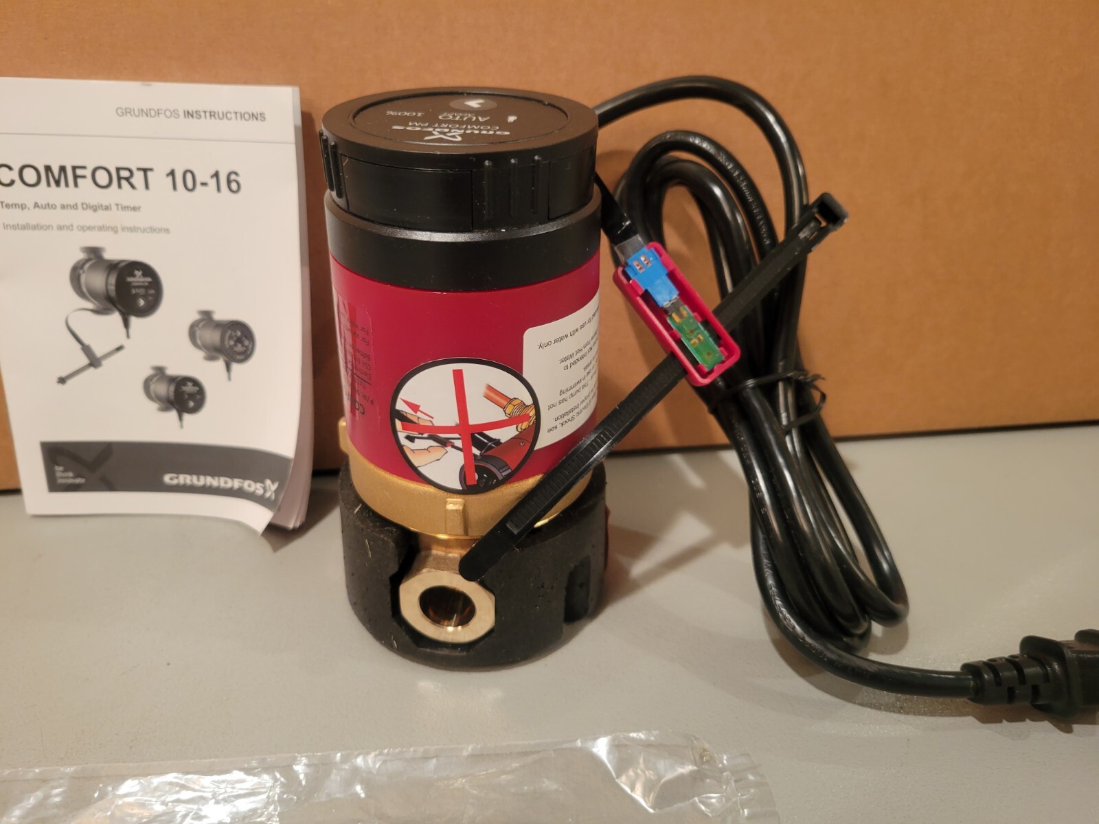 Grundfos 98420222, UP 10-16 A PM B5/LC Comfort PM Re-Circulation Pump never  used | eBay