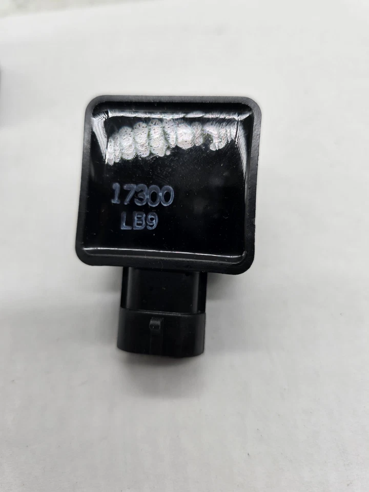 Sensor de nível de líquido de arrefecimento do motor BWD S8122 - Imagem 3 de 4