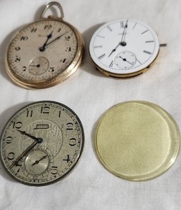 THREE POCKET WATCH MOVEMENTS, BULOVA , ELGIN 28362536. AND 2173520