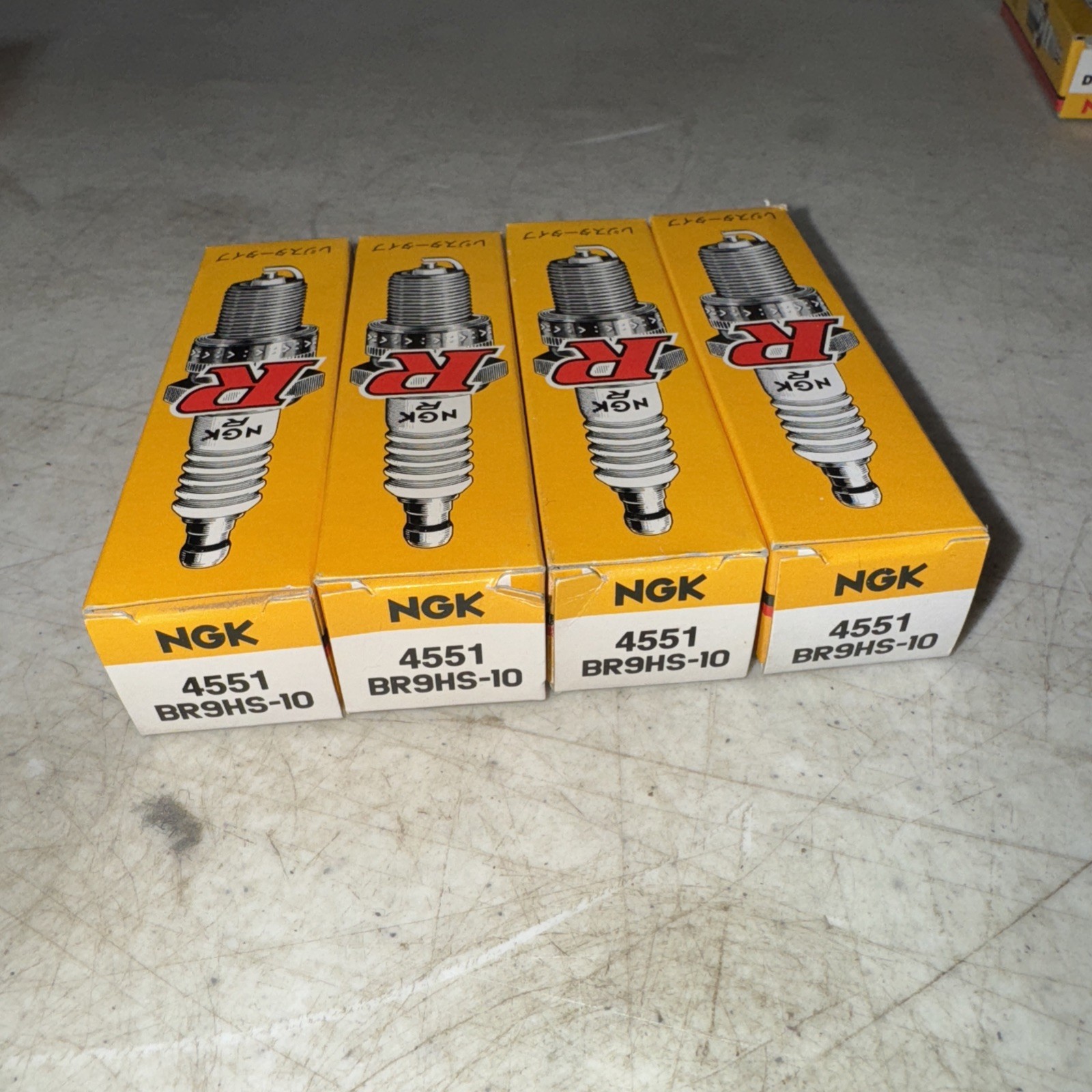 NGK BR9HS-10 NICKEL Standard Plug Spark Plugs 4551 Lot of 4