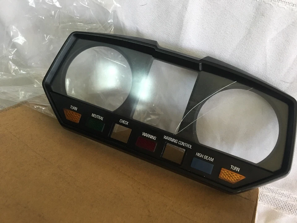 Yamaha XJ 750 metros cubierta 1982 (nuevo stock antiguo) 15R-83559-00-00 Foto 4 de 4