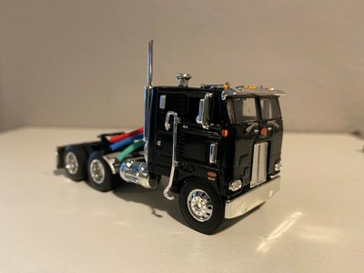 dcp peterbilt 352