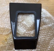 Rover 800 mk2 auto 1991-96 front console veneer (slight damage) FJV10076ANV
