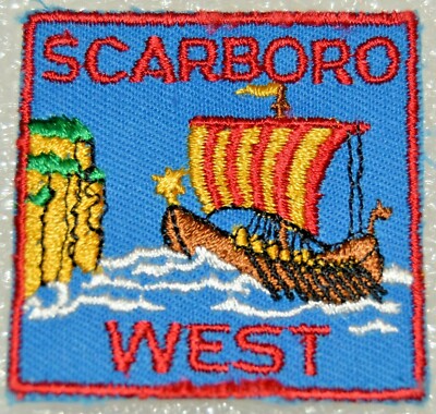 SCARBORO WEST DISTRICT No Stitching Around Sail Boy Scout Badge Canadian (ONS5C)