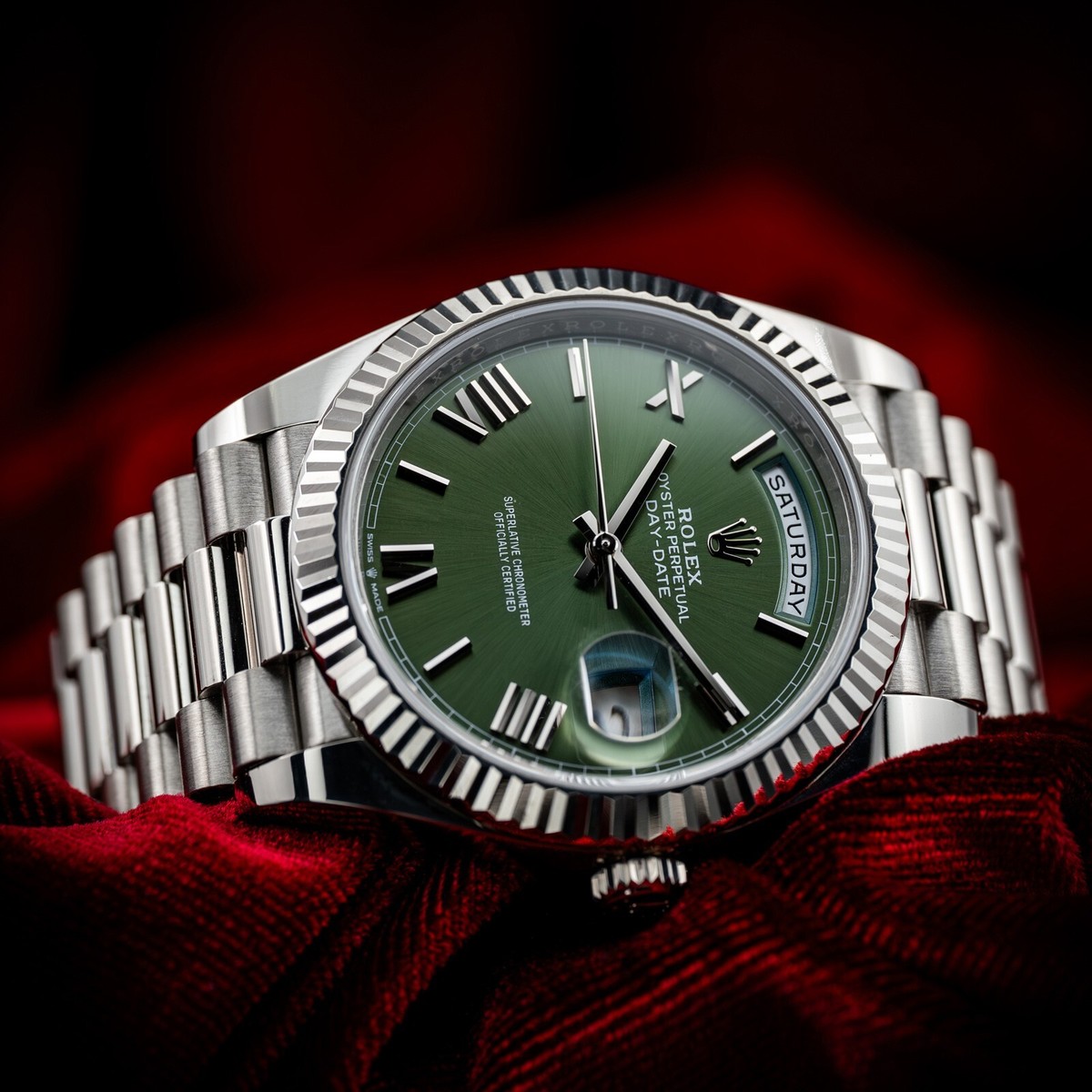 Rolex Day-Date 40mm 228239 White Gold Olive Roman Dial Complete
