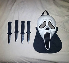 Ghostface Halloween Full Mask White/Black One Size 4 Toy Knives